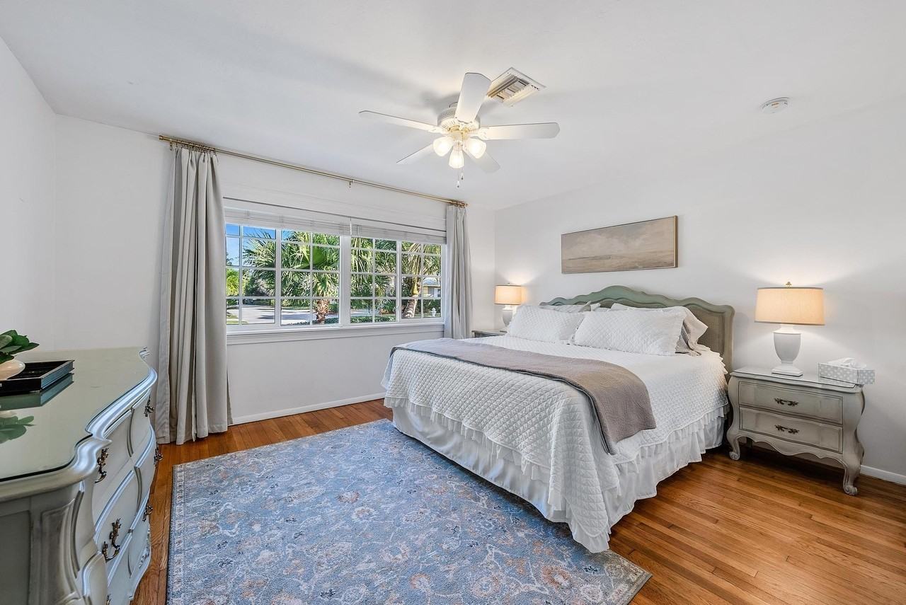 381 Zenith Ln - Photo 6 of 11