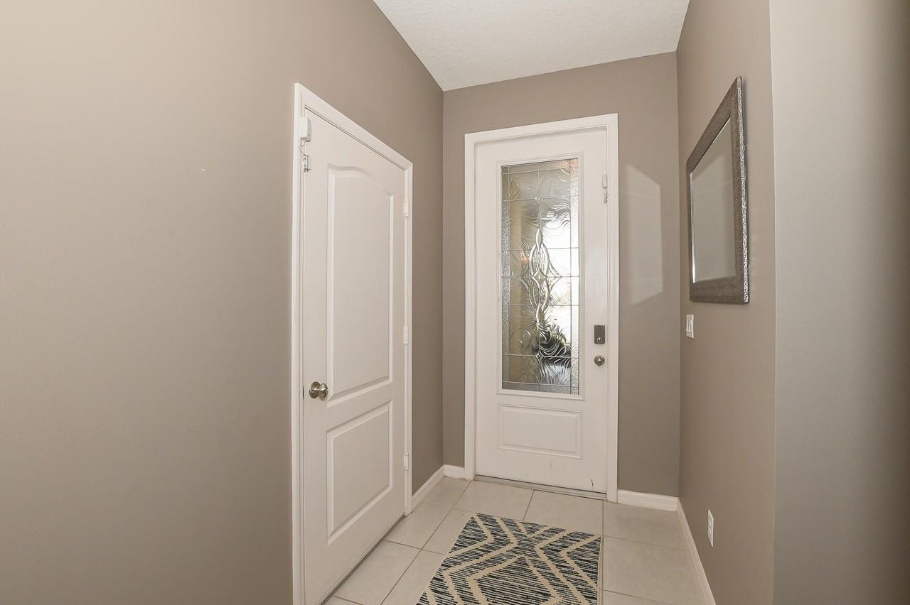 1618 Merriment Way - Photo 4 of 32