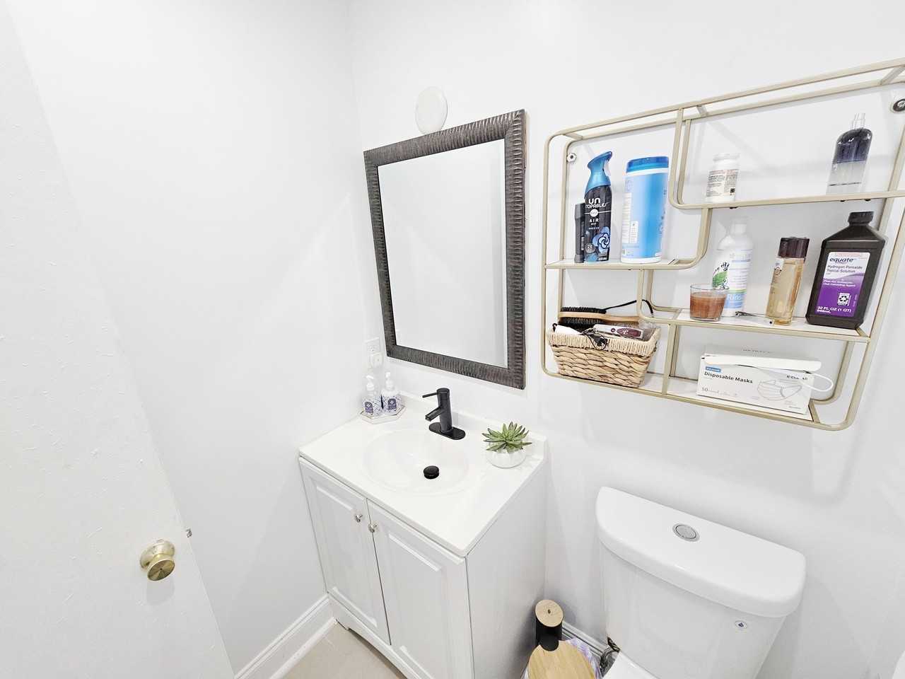 7807 Golf Circle Dr Apt 305 - Photo 5 of 9