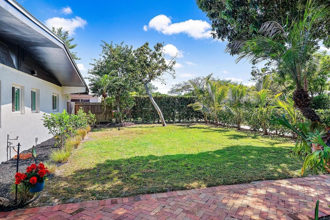 805 Se Madison Ave - Photo 6 of 34