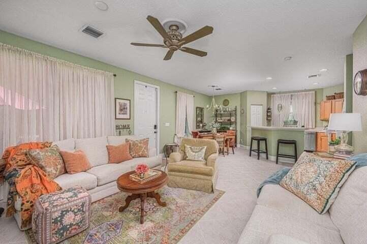 2036 Se Avon Park Dr - Photo 3 of 33