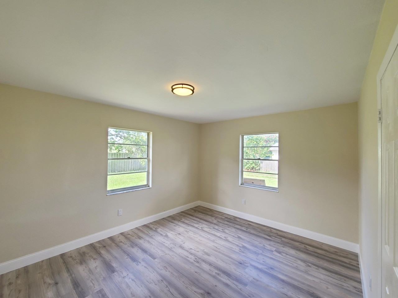 3029 Martin Ave Unit 3031 - Photo 5 of 12