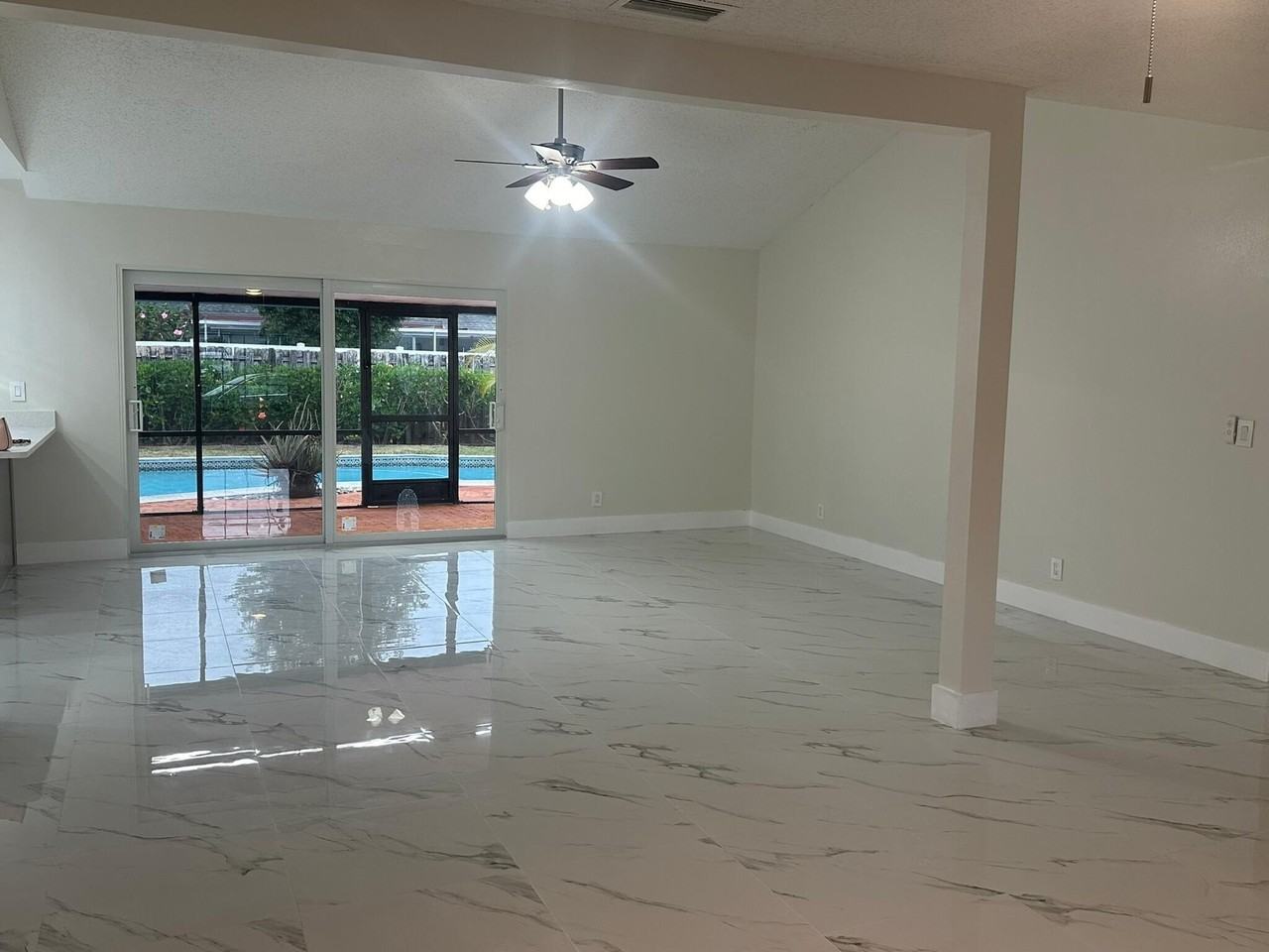 2110 Nw 109th Ave - Photo 6 of 28