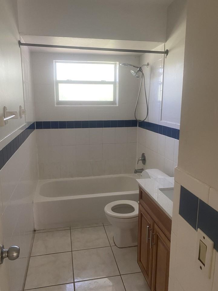 819 Sw 9th Ct - Photo 6 of 15