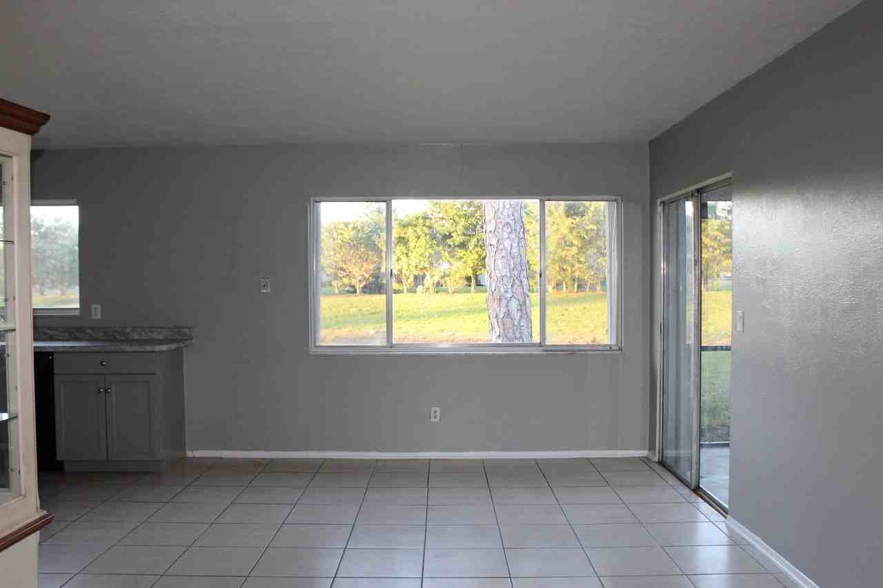 1618 Se Elkhart Ter - Photo 4 of 16