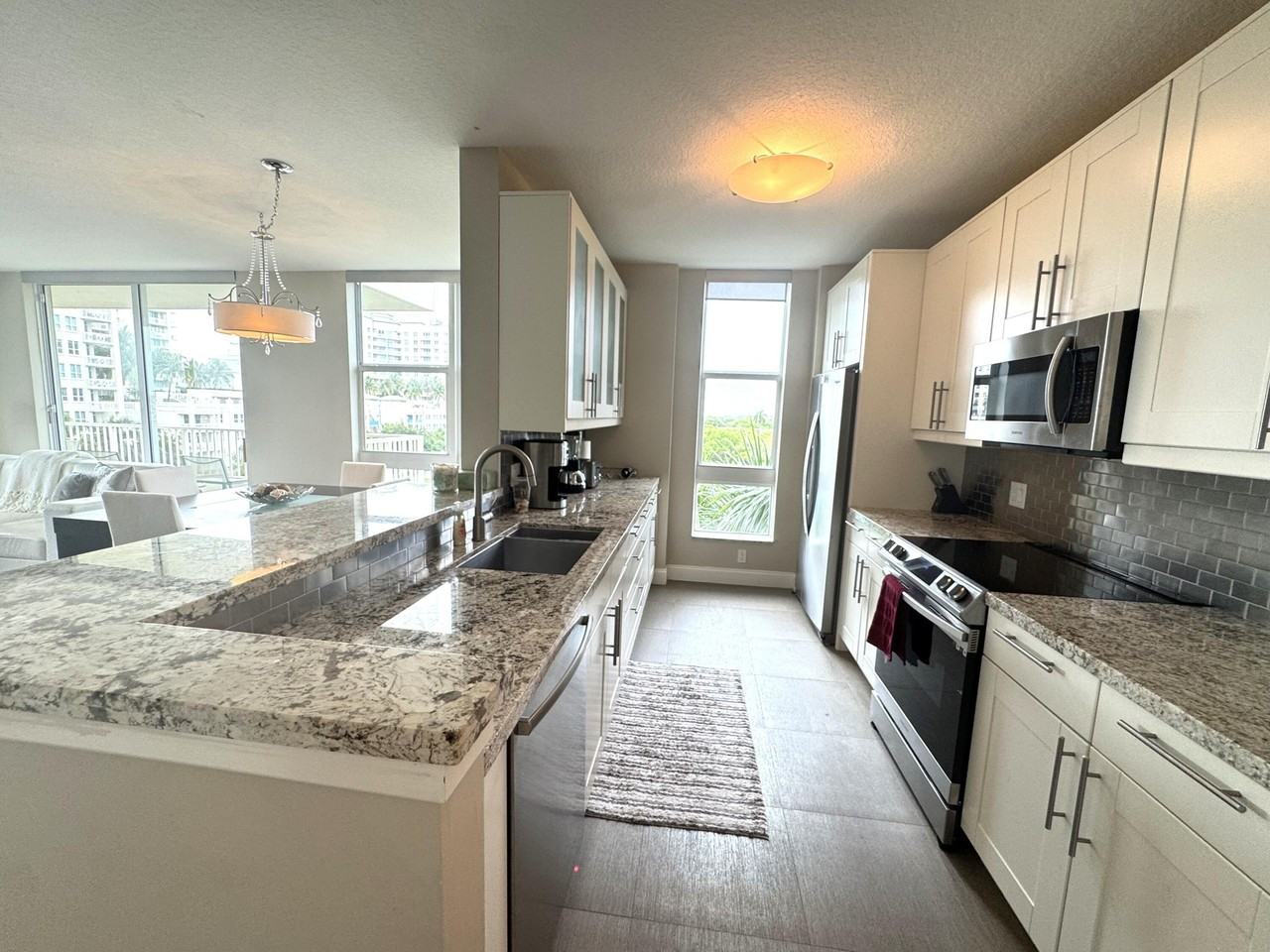 700 E Boynton Beach Blvd Unit 612 - Photo 2 of 24