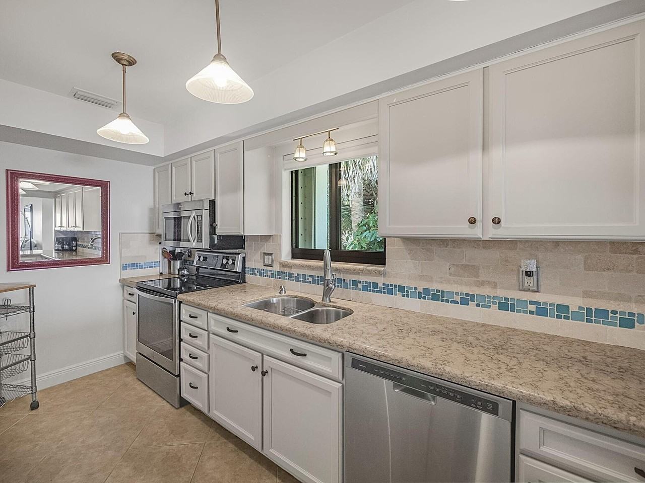 175 Se Saint Lucie Blvd Apt F116 - Photo 5 of 23