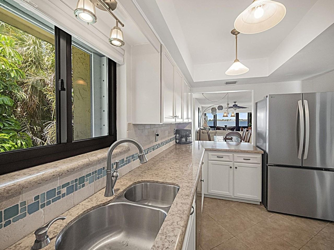 175 Se Saint Lucie Blvd Apt F116 - Photo 6 of 23