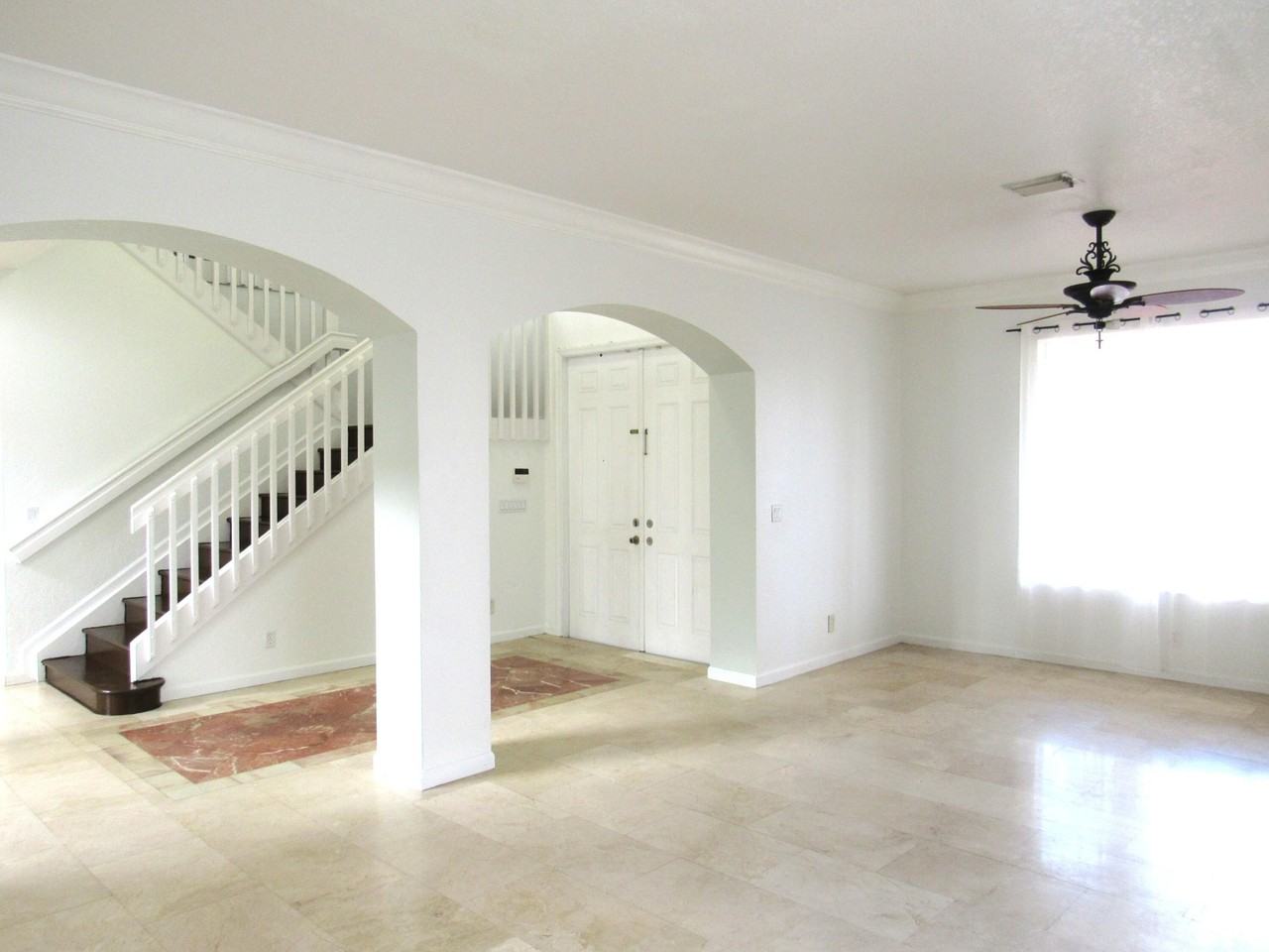 158 Bella Vista Way - Photo 4 of 46