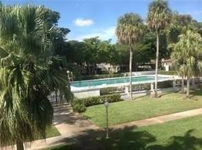 2700 Riverside Dr Apt 302-B - Photo 2 of 5