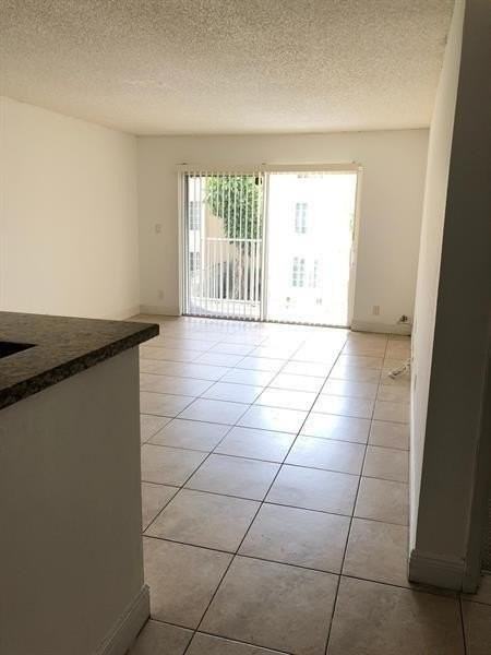 5221 Geneva Way Apt 208 - Photo 2 of 23
