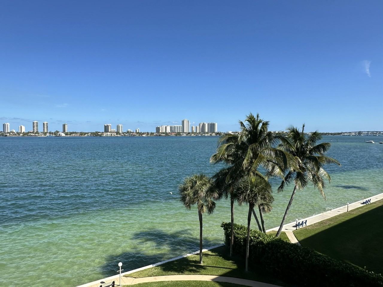 501 Lake Shore Dr 5th Fl - Photo 3 of 26