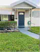 661 Sw 29th Ter - Photo 1 of 1