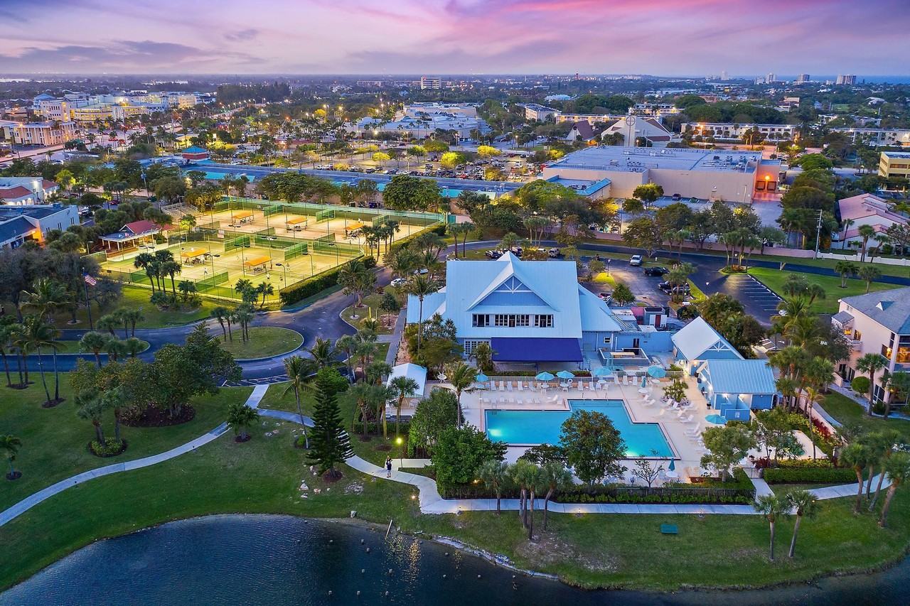 353 S Us Highway 1 Apt E408 - Photo 5 of 39