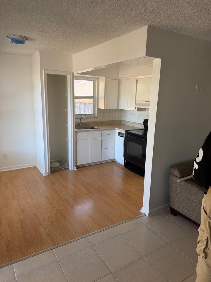 4429 Melvin Rd Unit A - Photo 7 of 20