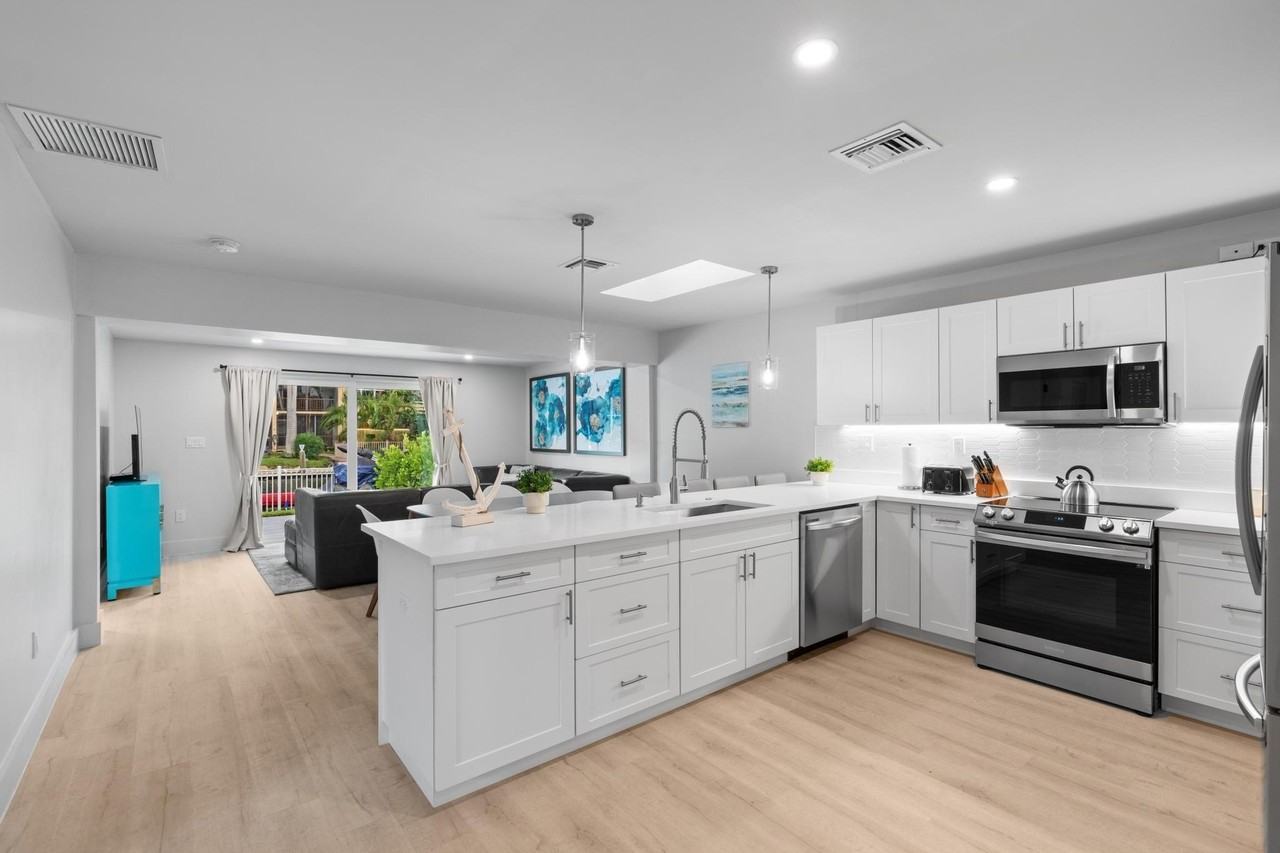 1814 Se 7th St Unit 1814 - Photo 5 of 39