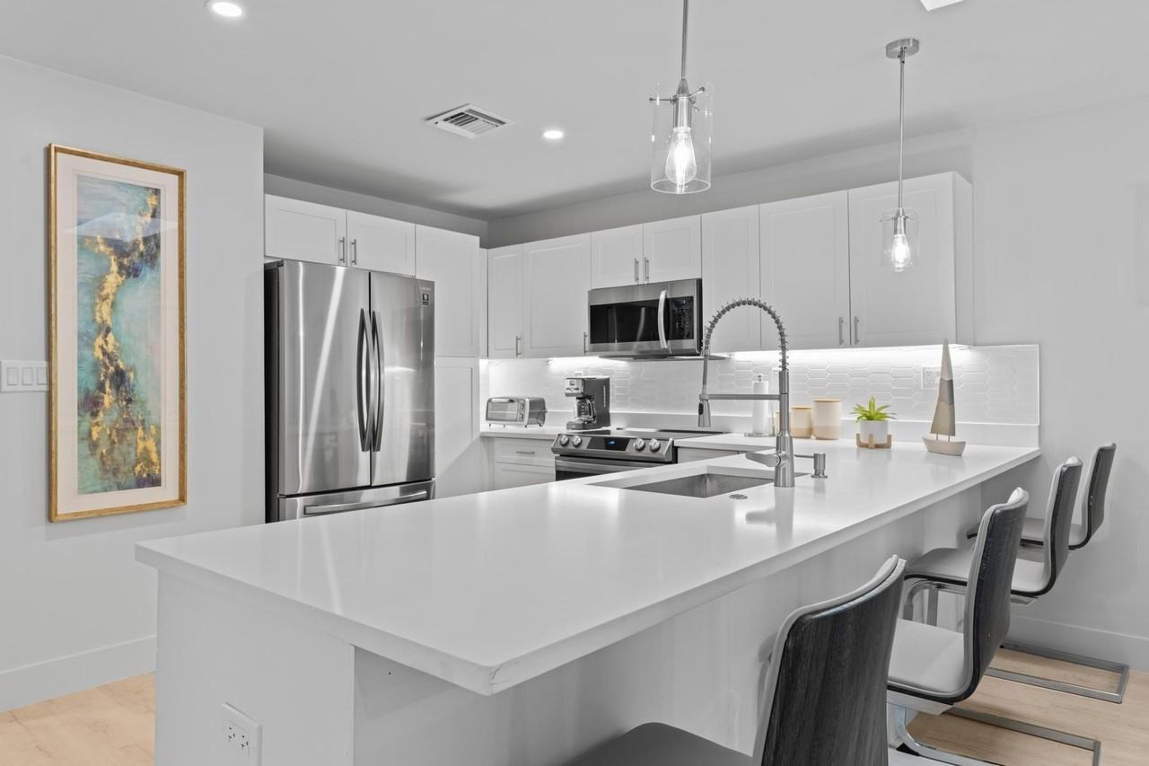 1814 Se 7th St Unit 1814 - Photo 6 of 39