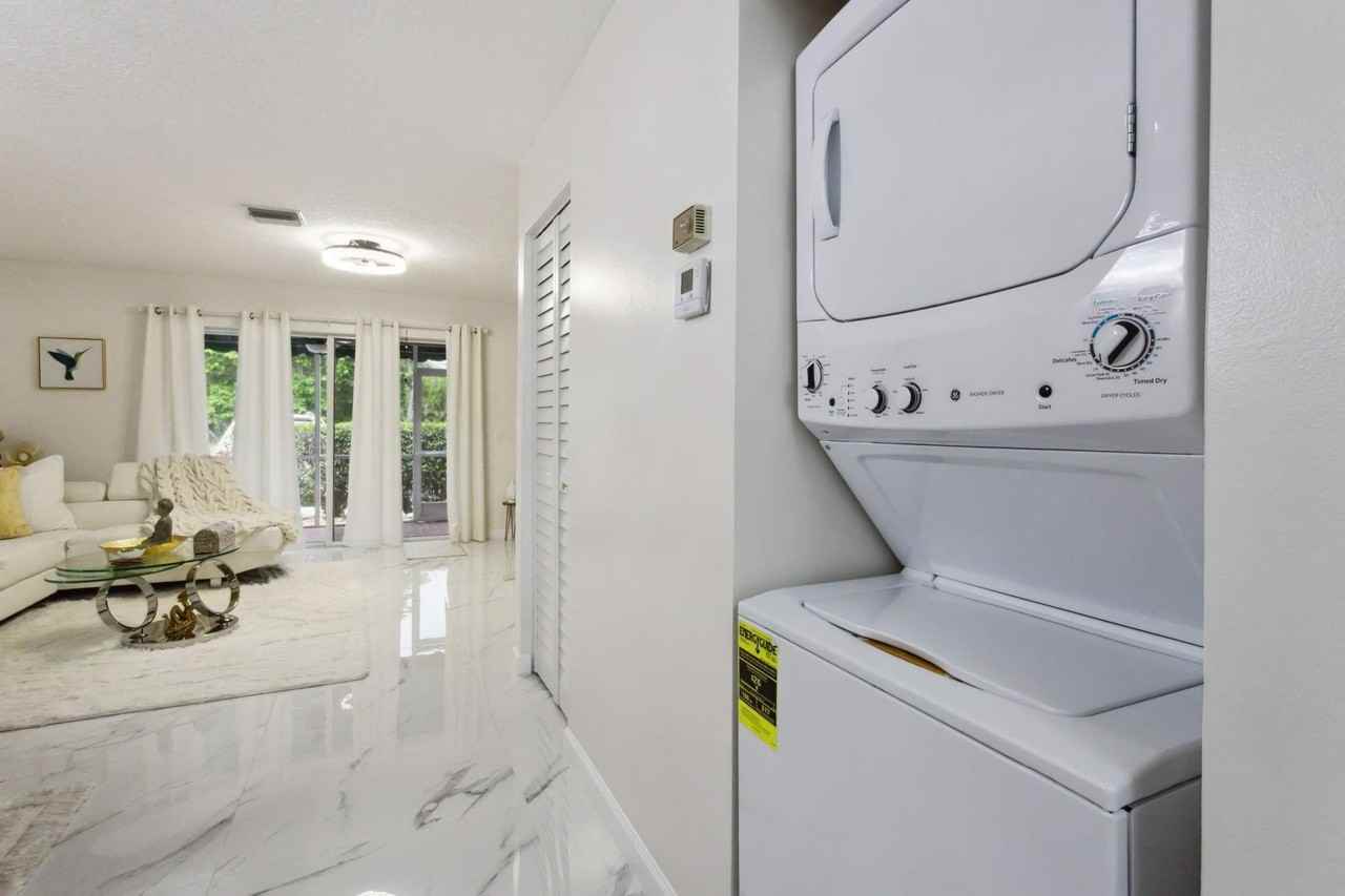 368 Waterside Dr - Photo 6 of 24