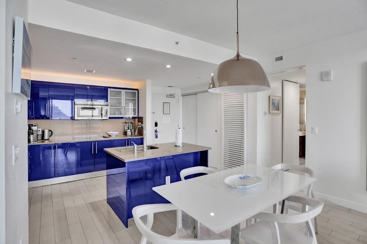 3101 Bayshore Dr Unit 1707 - Photo 3 of 50