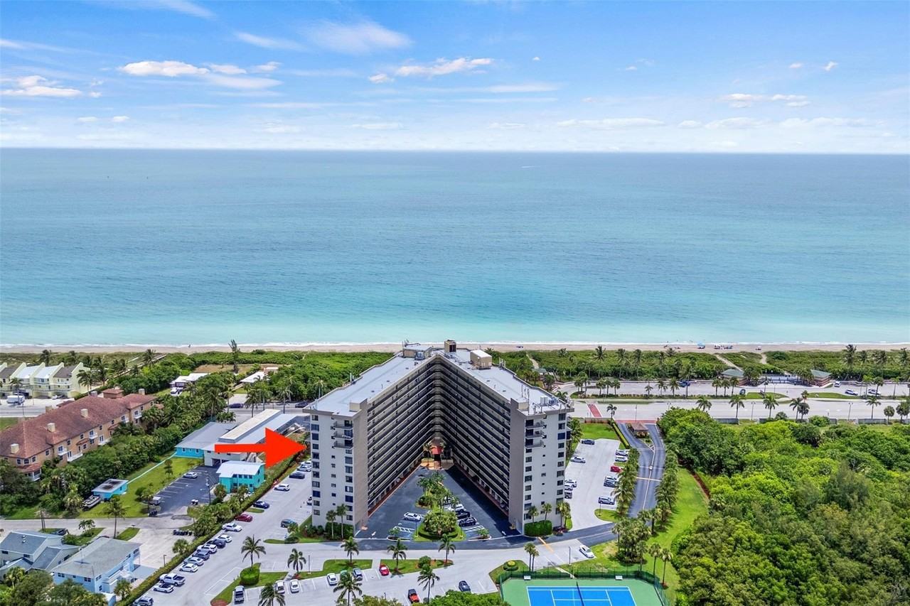 801 S Ocean Dr Apt 801 - Photo 2 of 50