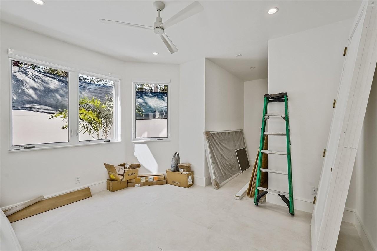 479 Ocean Ridge Way - Photo 3 of 37