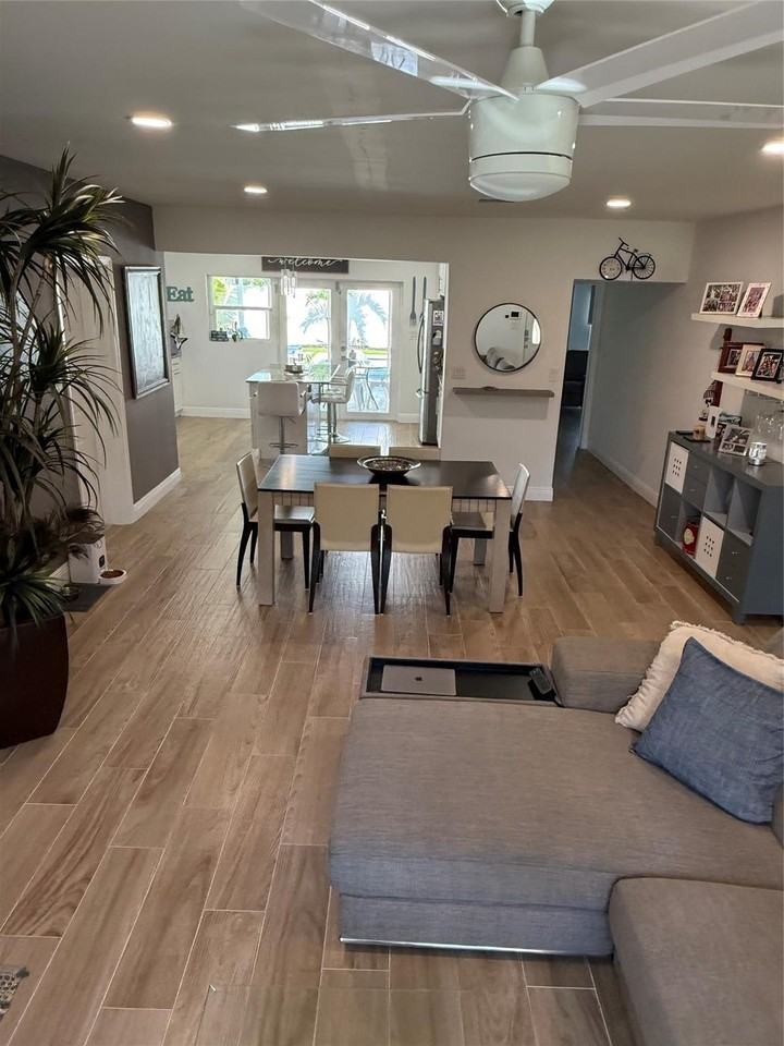 1637 Se 1st St Unit 0 - Photo 7 of 50