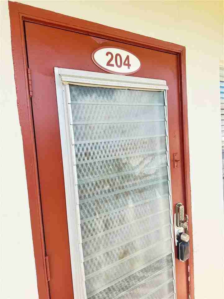 204 Brighton E - Photo 2 of 21