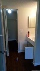 2431 Nw 56th Ave - Photo 6 of 19