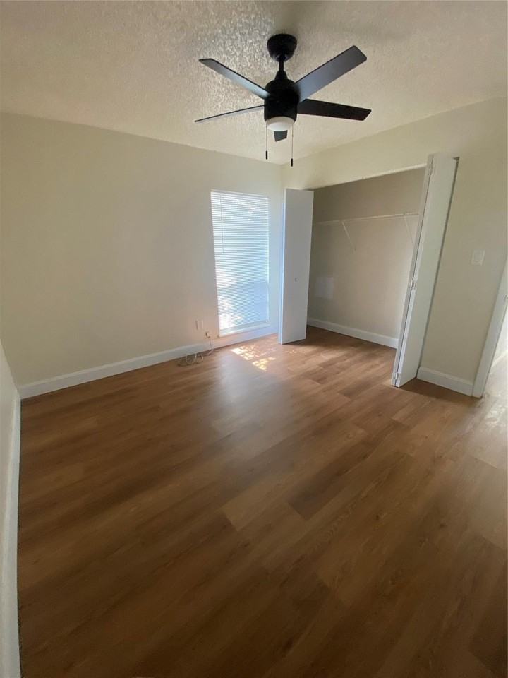 3025 Se 55th Ave #C - Photo 3 of 13