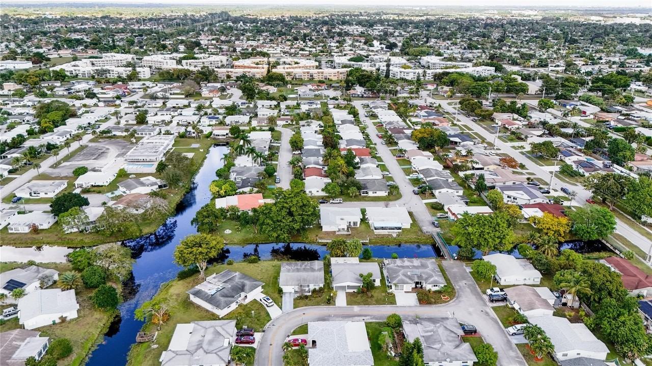 6680 Nw 16th St - Photo 5 of 50