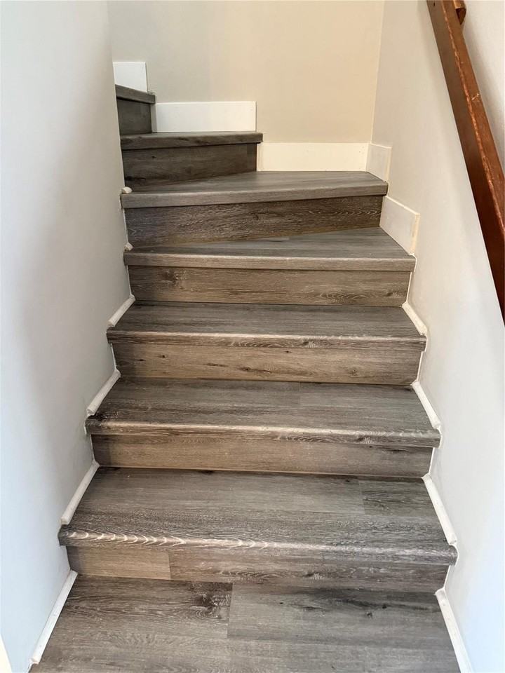 1349 Sussex Dr #1349 - Photo 5 of 15