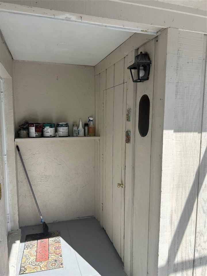 4622 Holly Lake Dr #4622 - Photo 4 of 21