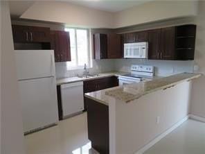 1944 Sheridan St #A - Photo 4 of 30