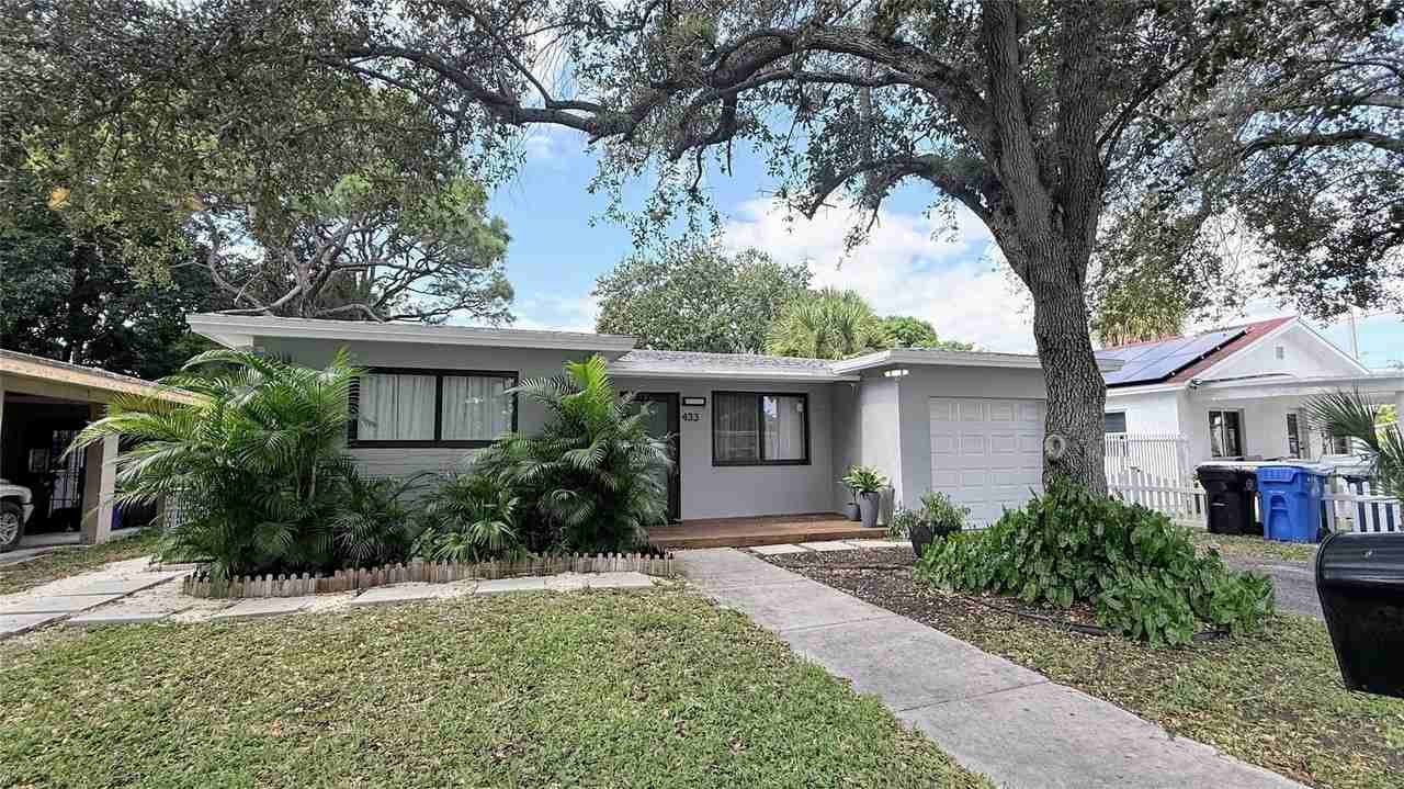 433 Nw 15th Way - Photo 2 of 50