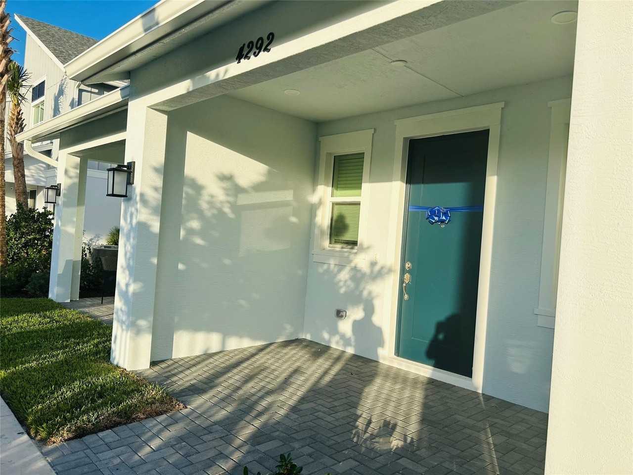 4292 S Longwood Lake Sq - Photo 5 of 23