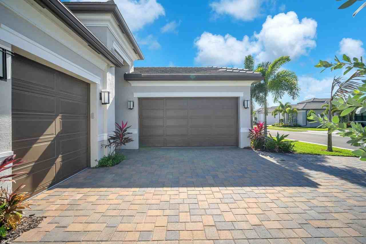 10990 Violet Meadow St - Photo 2 of 50