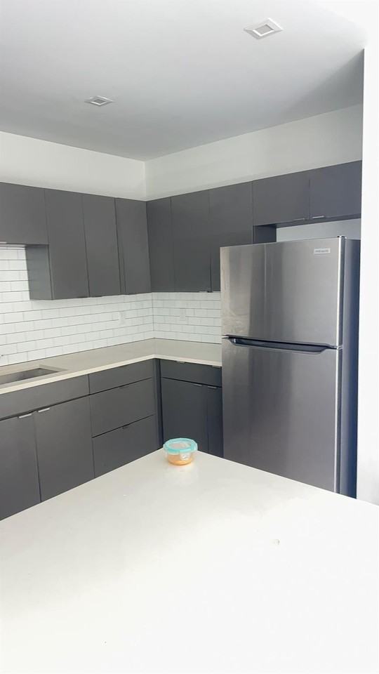 3050 Nw 68th St Apt 2304 - Photo 5 of 12