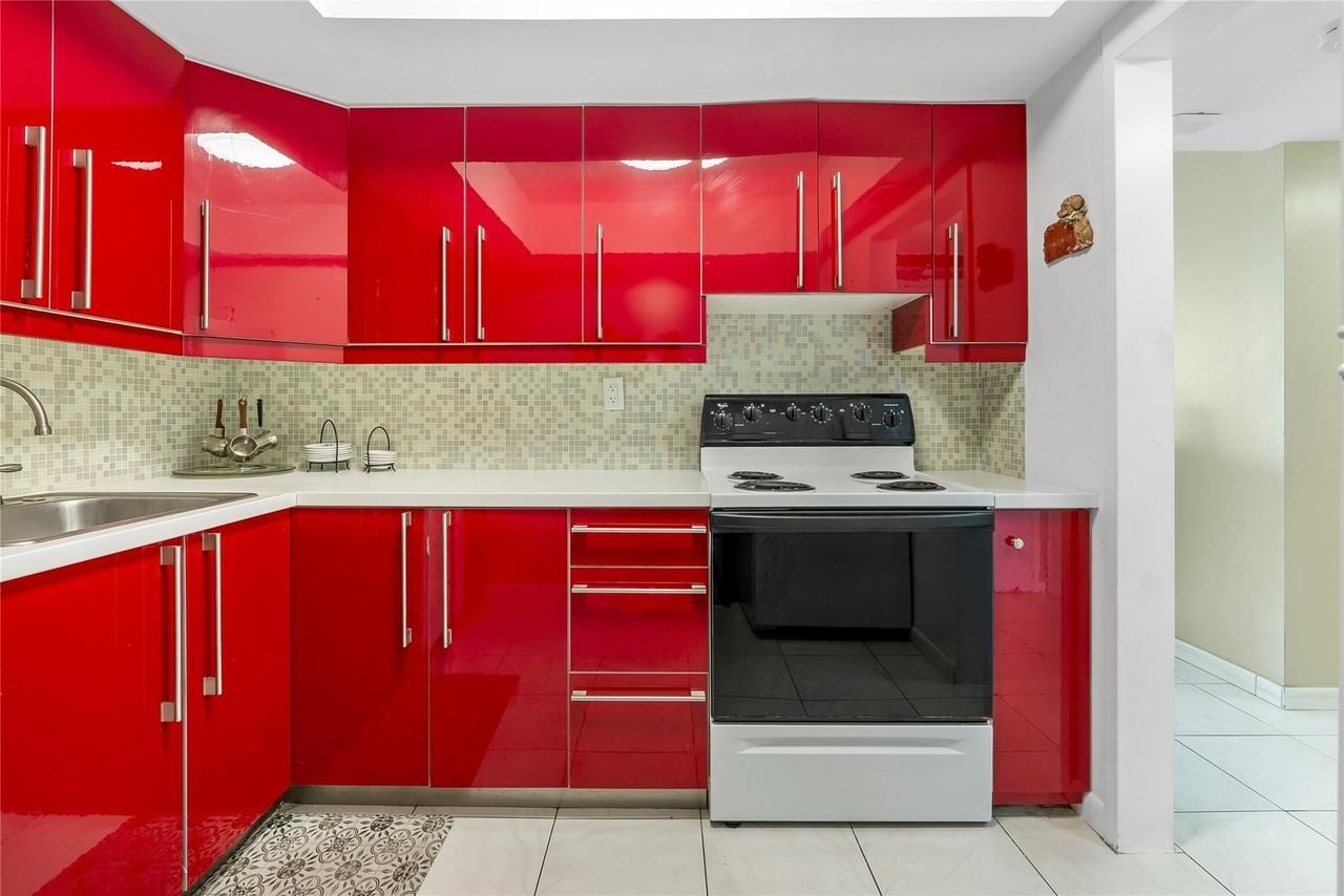 3180 S Ocean Dr #517 - Photo 4 of 29