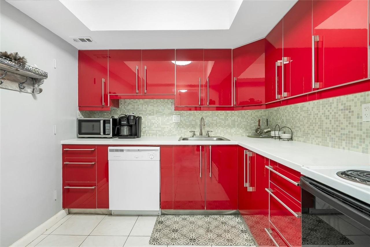 3180 S Ocean Dr #517 - Photo 5 of 29