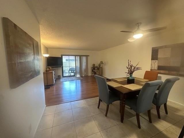 134 S Cypress Rd Apt 411 - Photo 3 of 32