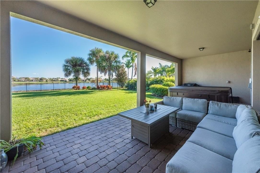 3425 Siena Cir - Photo 5 of 45