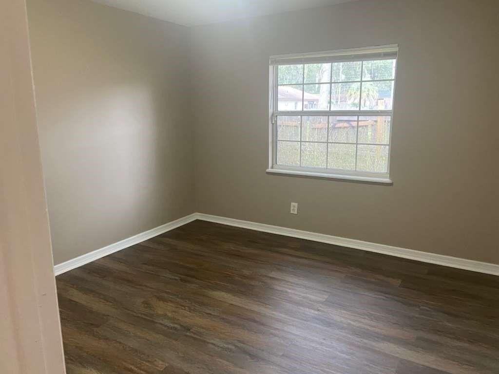 1801 Se 40th Street Rd - Photo 5 of 12