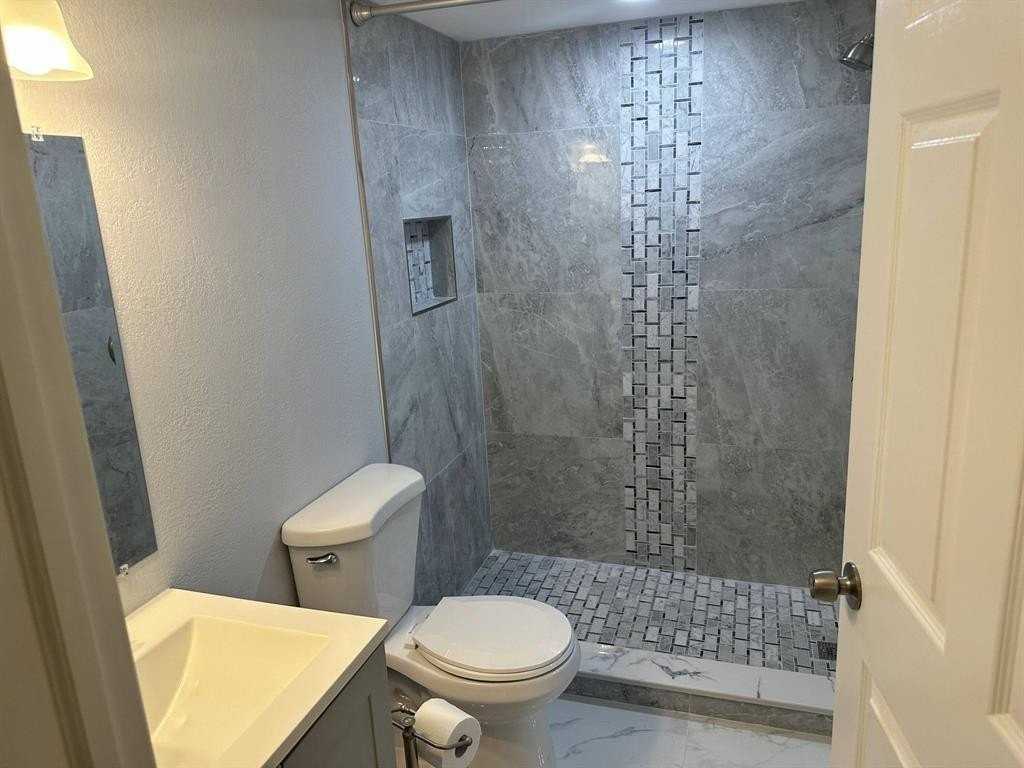 9430 Boca Cove Cir Apt 203 - Photo 6 of 15