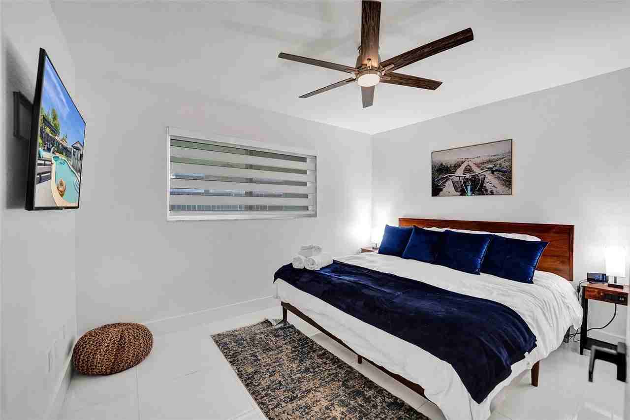 6740 Custer St - Photo 6 of 18