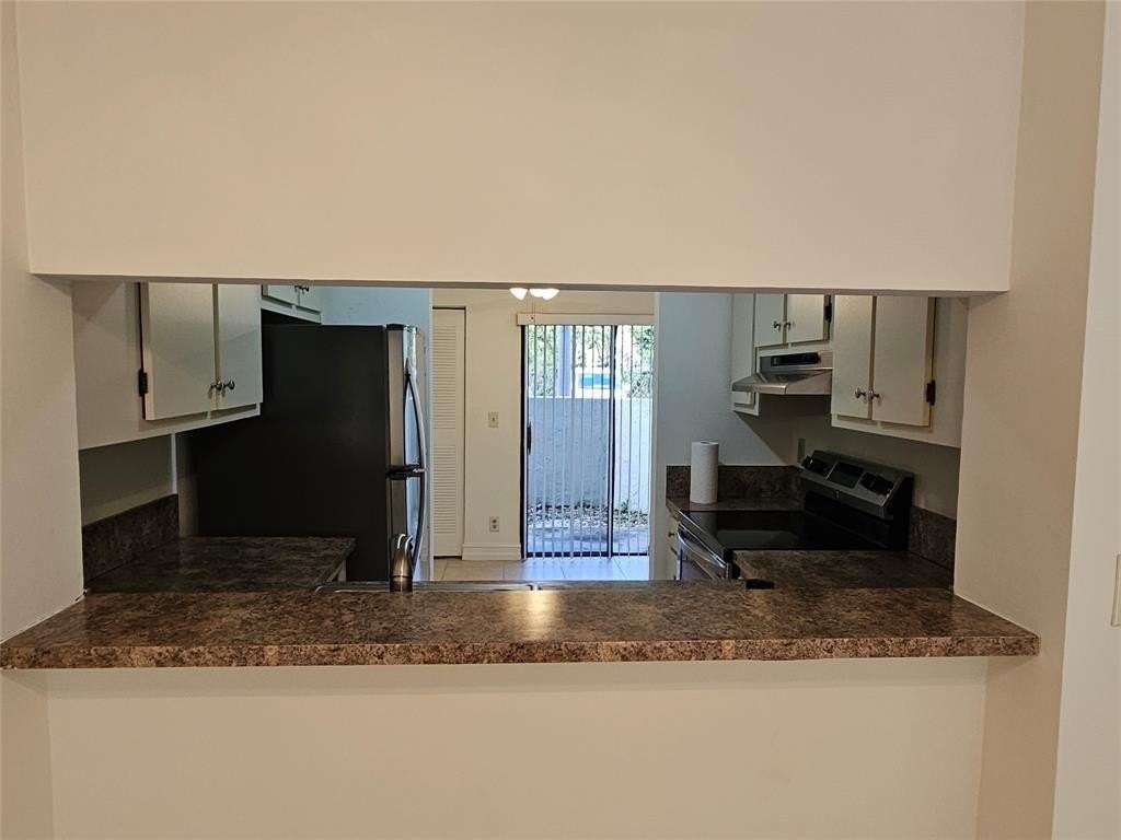 5583 Courtyard Dr #5583 - Photo 4 of 20