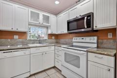 9410 N Hollybrook Lake Dr Apt 303 - Photo 1 of 1