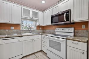 featured image of 9410 N Hollybrook Lake Dr Apt 303