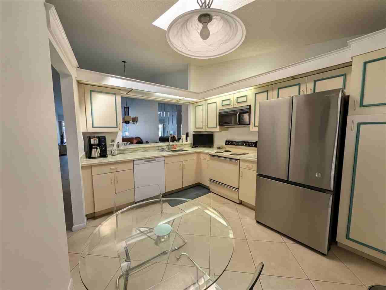 5895 Autumn Lake Ln #A - Photo 7 of 15