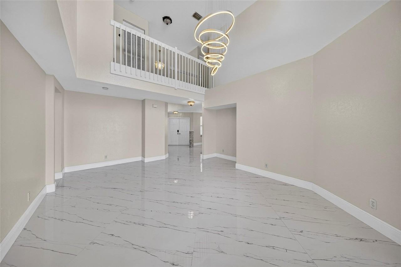 85 Citrus Park Ln - Photo 5 of 47