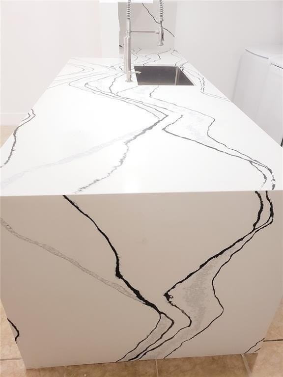 18338 Nw 68th Ave Apt B - Photo 6 of 21